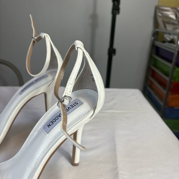White Steve Madden Women’s Heels Leather Ties At Ankle - Picture 3 of 6